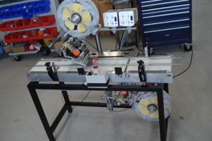 Gemüse Beeren Champignon Mais Früchte, von oben & Unten Etikettiermaschine ,Made in Germany    Bild 3