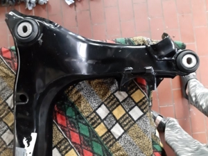 Audi A4 B5 Achs  Geräteträger Bild 2