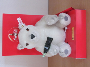 STEIFF - "Coca-Cola" Polar Bär Cub, 20 cm Bild 1