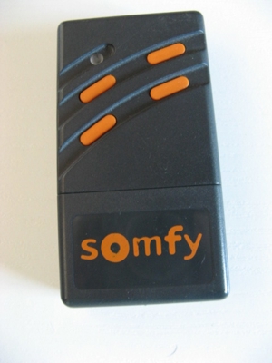 Funkhandsender für Torantriebe Somfy Bild 1