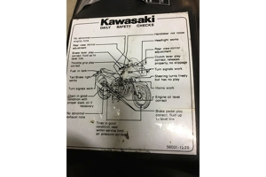 Restekiste Kawasaki GPZ 900 900R 750 550 Konvolut Bild 2