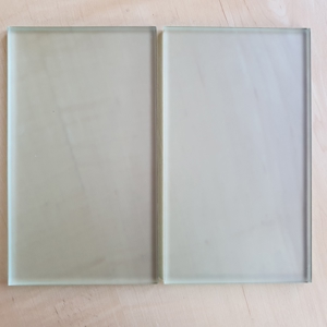 2 matte Glasscheiben 18,8 x 11 x 0,8 cm Bild 3