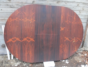 Runder Holztisch, schönes rotbraunes Furnier, Ø110 cm, ausziehbar auf 160 cm Bild 3