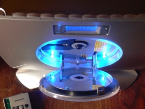 Micro-Anlage Universum CTR-CD1036, CD-Spieler, Radio, 2 Lautsprecher, prima Zustand (FB mit Mangel) Bild 5