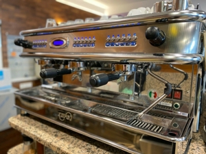 3 Gruppig BFC IMOLA Espresso Siebträger Maschine Kaffee Bild 5