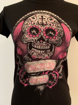 Cooles Shirt mit Totenkopf Bild 2