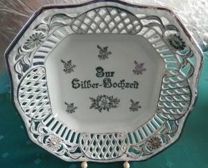 alte Schale / Durchbruchschale "Zur Silber-Hochzeit" ca. 24 x 24 cm - 692.1 Bild 2