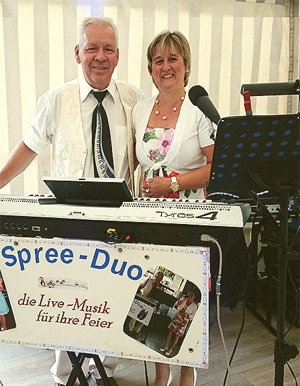 Stimmungsvolle live Musik mit dem "Spree-Duo" Bild 3