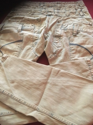 JEANS *AUSGEFALLENE MODELLE VERSCHIEDENE GRÖSSEN* Bild 4