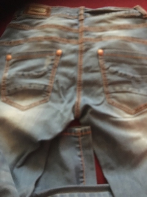 JEANS *AUSGEFALLENE MODELLE VERSCHIEDENE GRÖSSEN* Bild 6