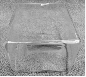 Deko-Gefäß / Pflanzgefäß aus Glas - Breite ca. 18 cm - Höhe ca. 18 cm - Tiefe ca. 13 cm Bild 2