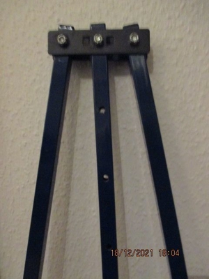 Kwon Schlagpolster Beinspreizer Metall- Beinspreizer neuwetig blau Bild 3