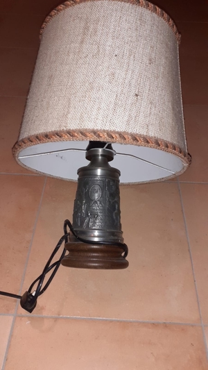 Tischlampe mit Zinnfuss