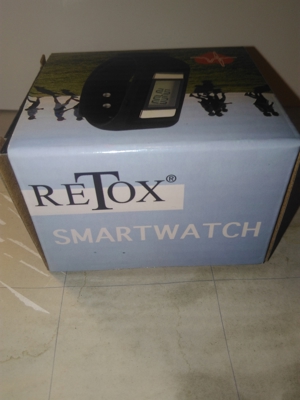 Retox Smartwatch 2 Stück Weis und Schwarz für Sport Bild 2