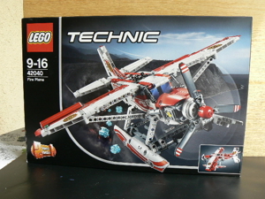 LEGO TECHNIC Bauset 42020 2 in 1 Wasserflugzeug Bild 5