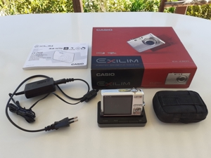 CASIO Exilim EX-Z600 und 1 weitere Digital + 1 Analog Kameras Bild 4