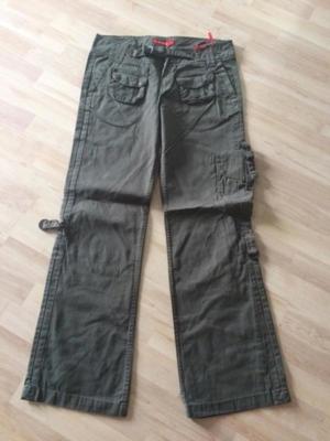 neue Hose oliv
