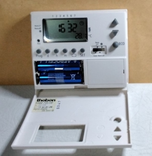 Theben Funk Uhren Thermostat Set Temperatur Regler Elektro Heizung Bild 2