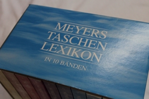 Meyers Taschenlexikon in 10 Bänden ISBN 3-411-20943-7 Bild 4