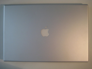 APPLE - MACBOOK - PRO 17 - MID 2006 / 07 - THE BIG / 43 CM - EUR 175 Bild 1