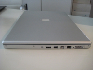 APPLE - MACBOOK - PRO 17 - MID 2006 / 07 - THE BIG / 43 CM - EUR 175 Bild 4