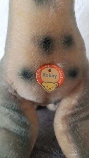 Steiff Robbe "Robby" Bild 3