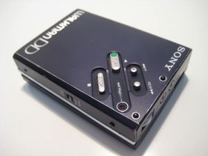 SONY - WALKMAN - DD - THE ORIGINAL - THE FIRST - METALL - EUR 435