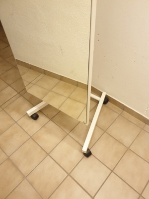 Therapie Spiegel  Bild 2