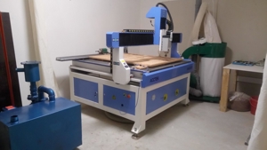 CNC Fräsmaschine 4D mit 1,2m X 1,2m Arbeitsbereich