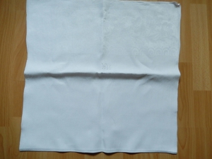 Handtuch / Geschirrtuch - alt - weiß mit Stickerei ca. 112 cm x 55 cm Bild 1