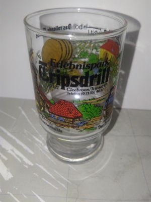 4 alte kleine Gläser Schnapsgläser Andenkenglas Andenken Bild 2