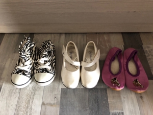 Kinder Schuhe Größe 24