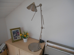 Lampe, Schreibtischleuchte, Halogen, in Edelstahl, ca.ca. 60 cm hoch, höhenverstellbar Bild 1