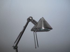 Lampe, Schreibtischleuchte, Halogen, in Edelstahl, ca.ca. 60 cm hoch, höhenverstellbar Bild 2