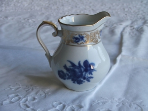 Zucker Milch Milchkännchen blaue Rose Schumann Arzberg Bild 3