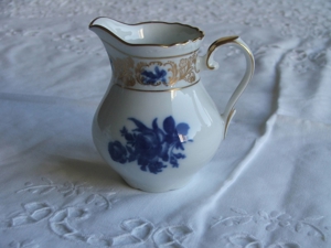 Zucker Milch Milchkännchen blaue Rose Schumann Arzberg Bild 4