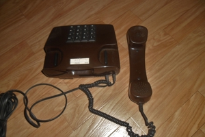 Eine Altes Telefon aus den 70er, 1x Bettwäsche Set. Bild 7