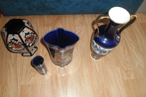 4x Versch. Vase mit Messing/goldener und anderen Ornamenten. Bild 2