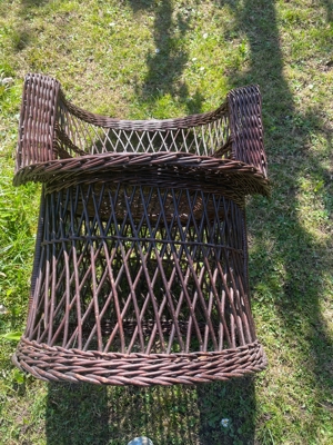 Korbstuhl Bild 2