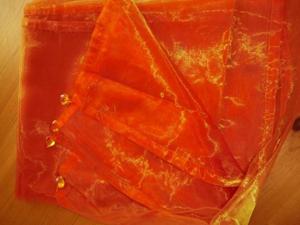 Tischdecke bzw. Dekostoff, orange transparent mit chanchierendem Glanz, ca. 135 x 135 cm, mit Herz- Bild 3