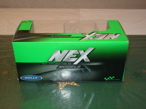 BMW 2002ti 1:24 neuwertig unbespielt, OVP. Bild 3