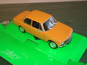 BMW 2002ti 1:24 neuwertig unbespielt, OVP. Bild 6