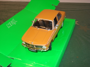 BMW 2002ti 1:24 neuwertig unbespielt, OVP. Bild 5