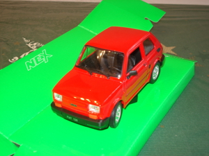 Fiat 126 Nex Welly Metall Modell 1:24 neuwertig unbespielt, OVP. Bild 10