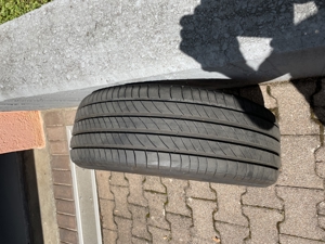 Michelin Sommerreifen 215 55 R17 nur 7.000 km gelaufen