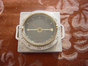 Kompass Modell O/ Y von PHYSICA HELSINKI ca. Jahr1930 Bild 2