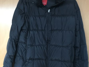 Esprit Daunenjacke schwarz Gr. XL