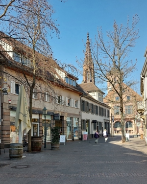 Laden in 1a-Lage im Zentrum von 77815 Bühl