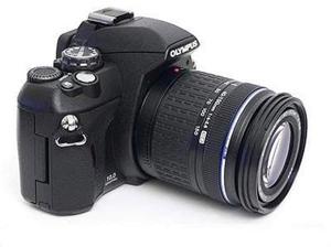 Olympus EVOLT E-400 KIT mit VOLLAUSSTATTUNG, technisch defekt, sonst wie NEU !