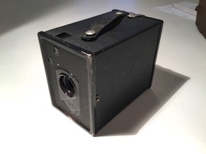 Agfa-Box 44, Rollfilmkamera, ca. 1950, Gebrauchspuren Bild 1